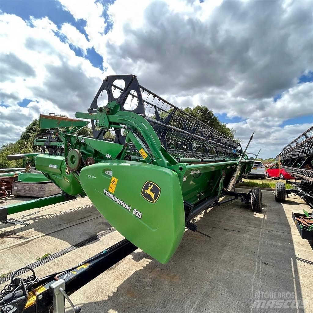 John Deere 635PF Maaidorsmachines