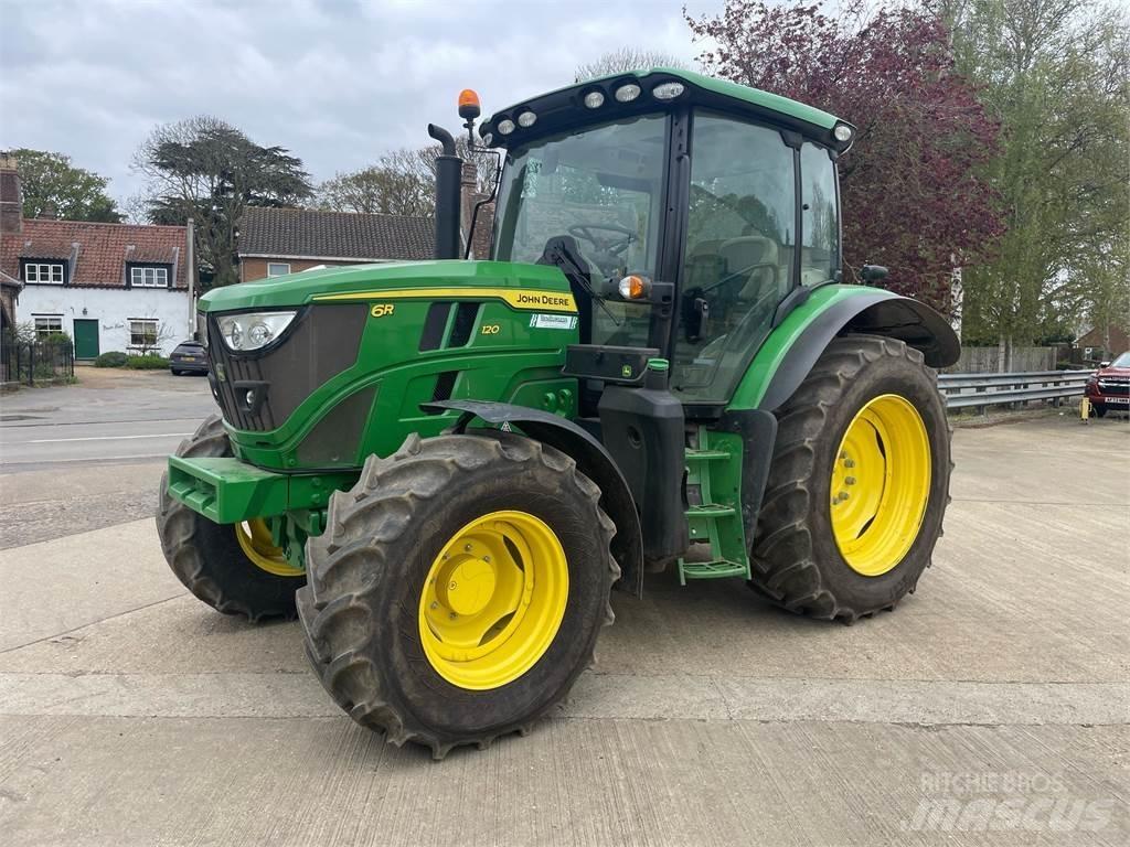 John Deere 6R120 Tractoren