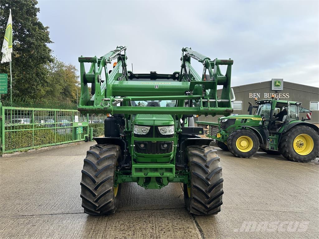 John Deere 6R150 Tractoren