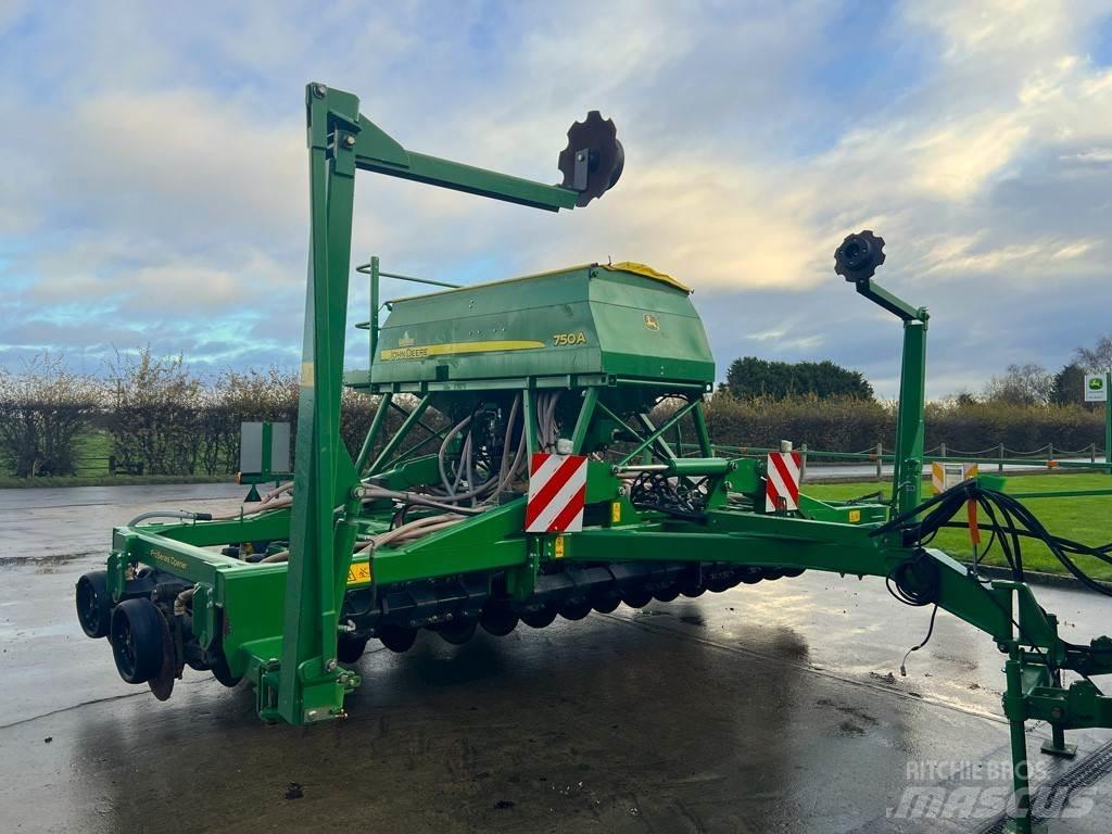 John Deere 750A Zaaimachines
