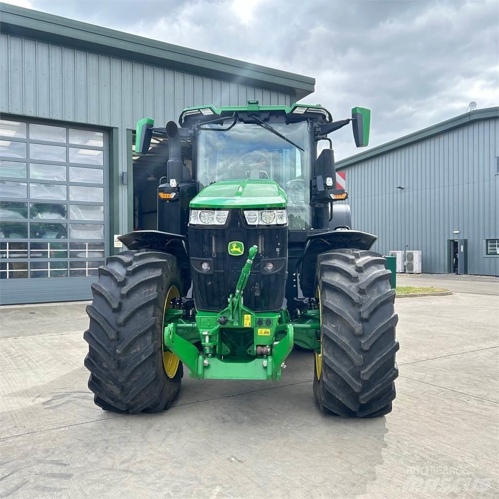 John Deere 7R330 Tractoren