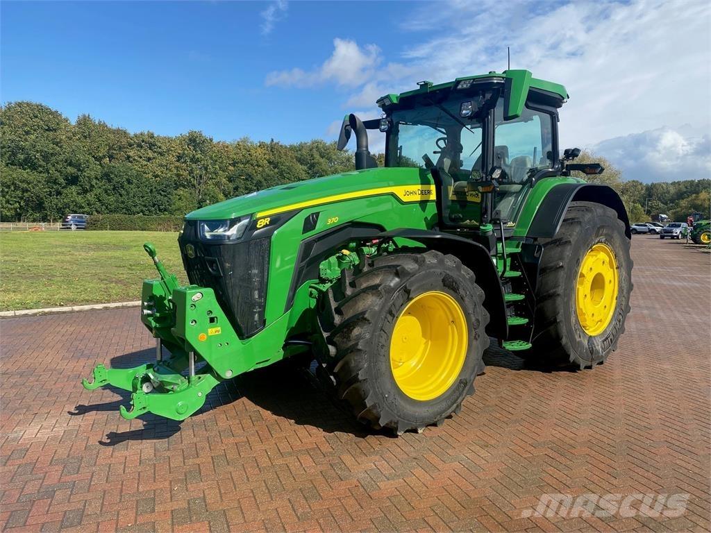 John Deere 8R370 Tractoren