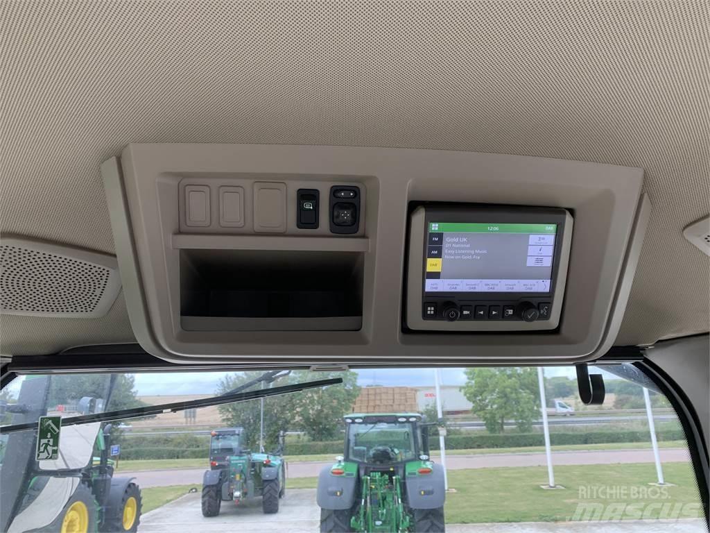 John Deere 8RX410 Tractoren