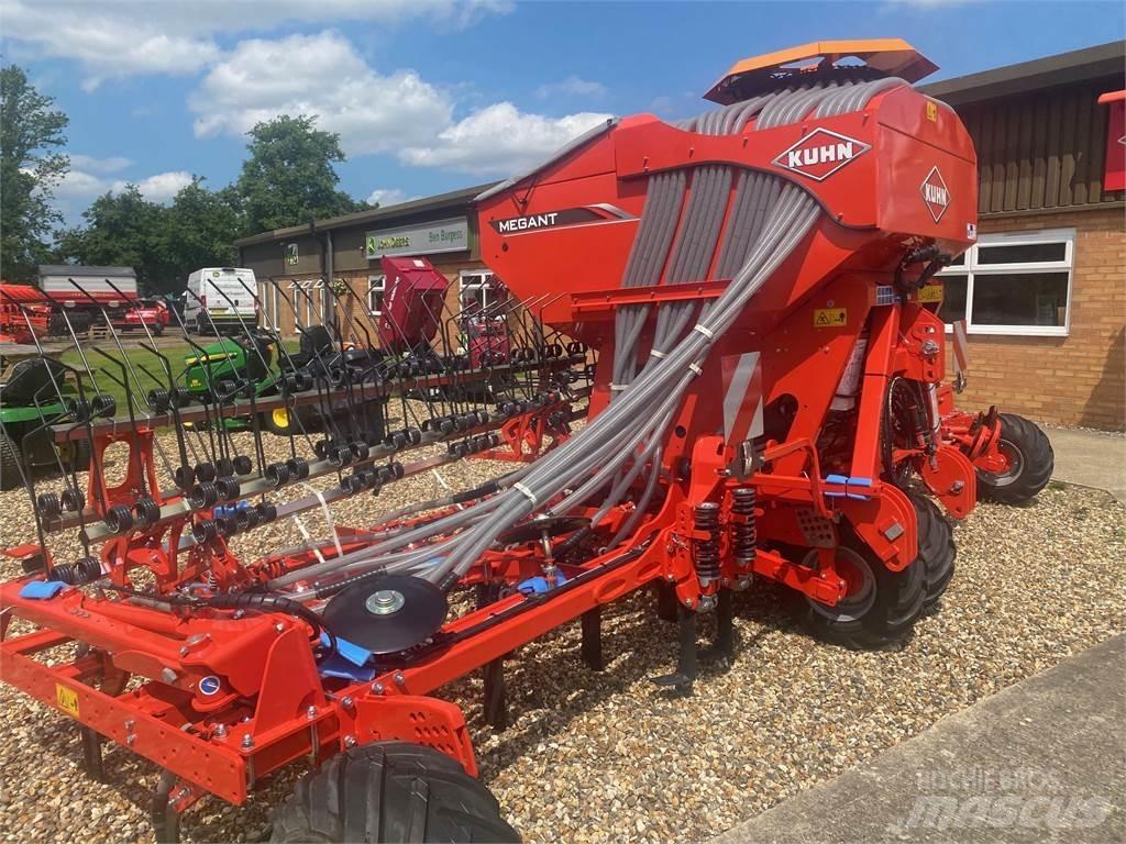 Kuhn MEGANT 602R Zaaimachines