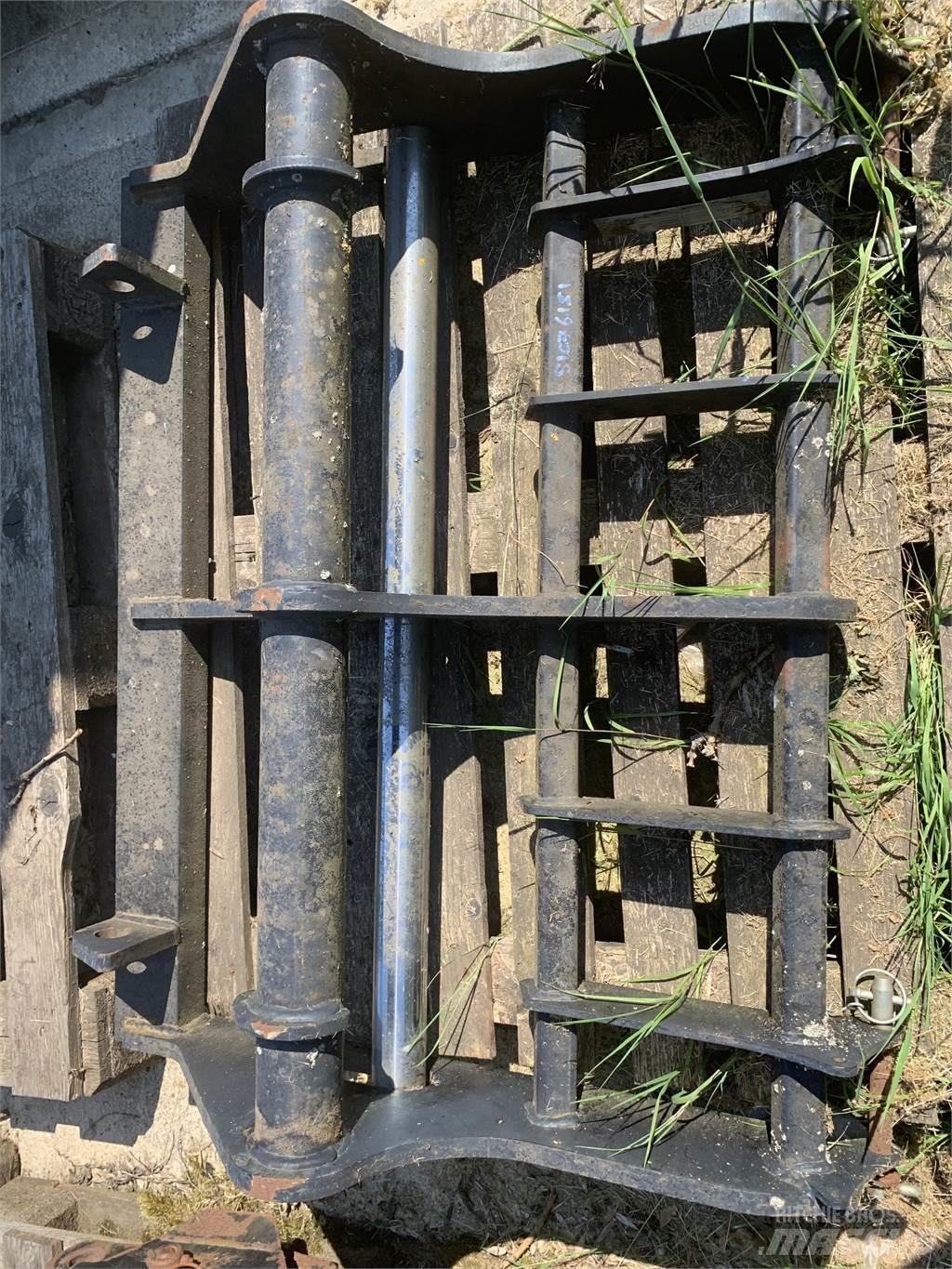 Manitou HEADSTOCK Verreikers voor landbouw