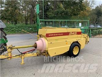 New Holland 945 Ronde-balenpersen