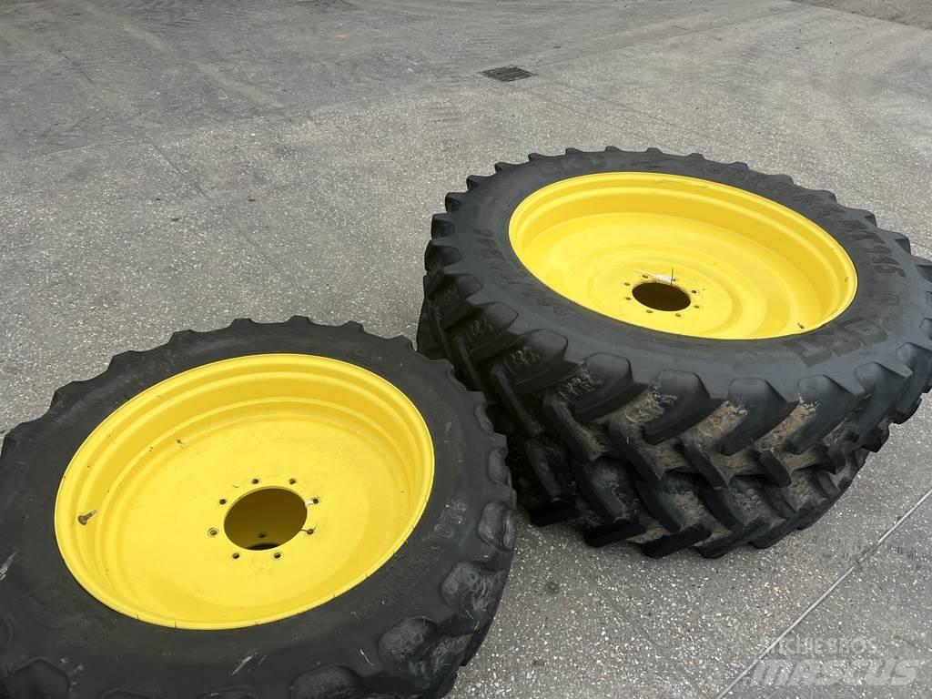  ROWCROPS Banden, wielen en velgen