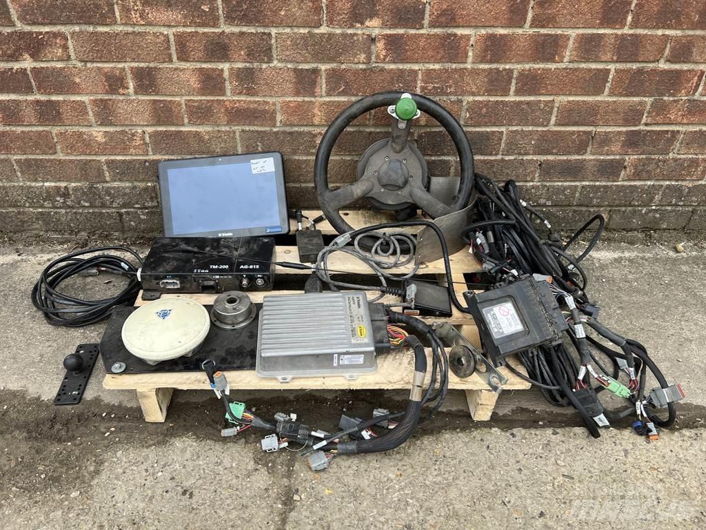 Trimble TRIMBLE Overige tweedehands voorzetapparatuur en componenten