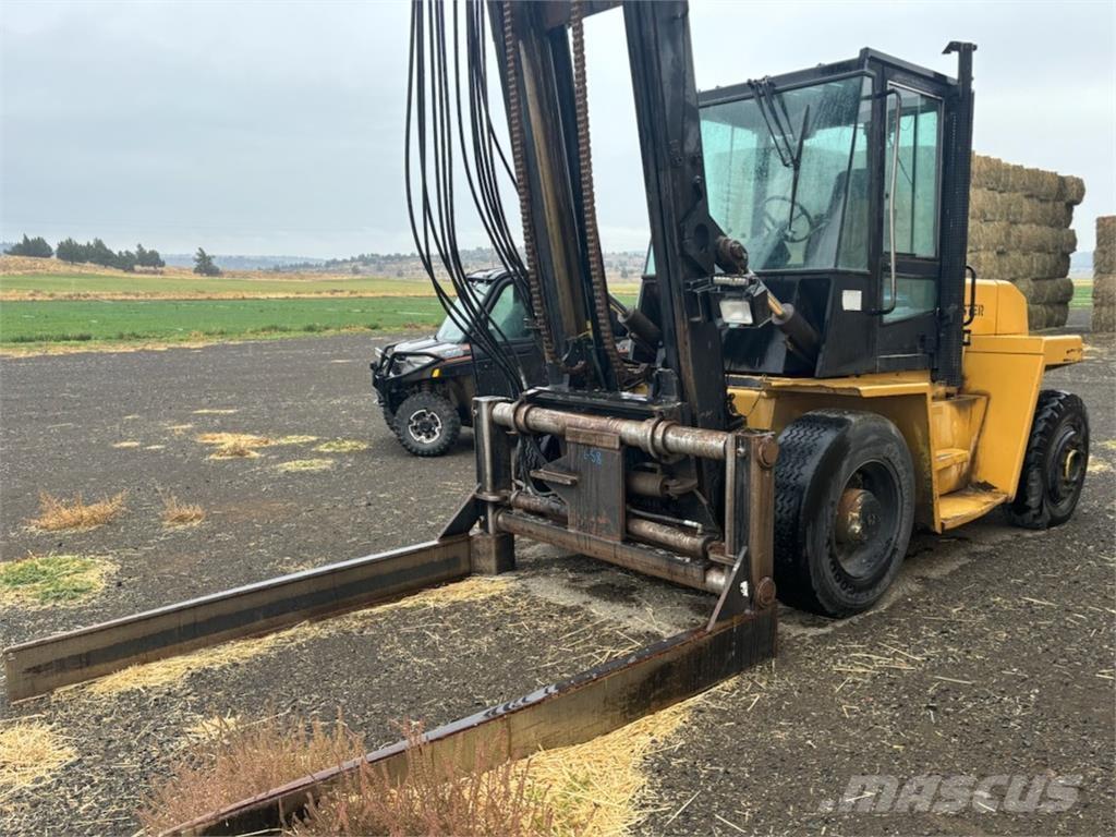 Hyster H210XL Balenklemmen