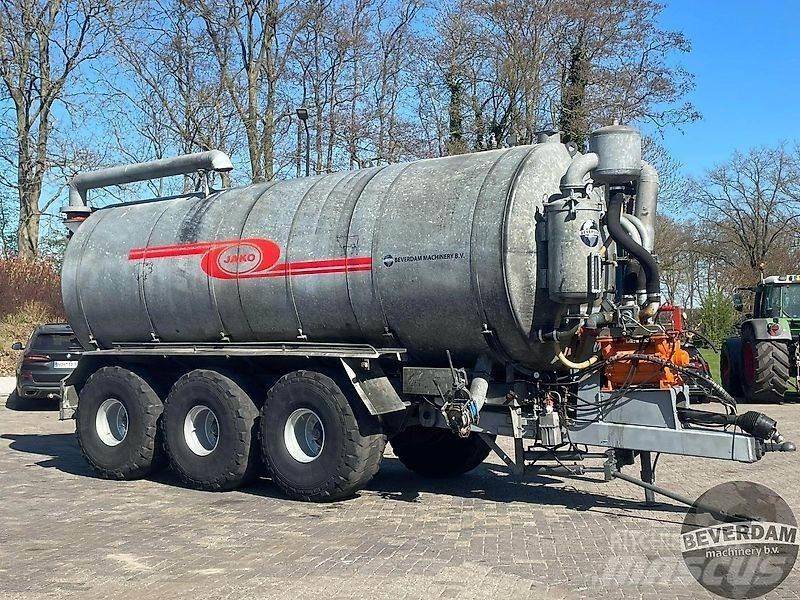 Jako 25000 Drijfmesttanks