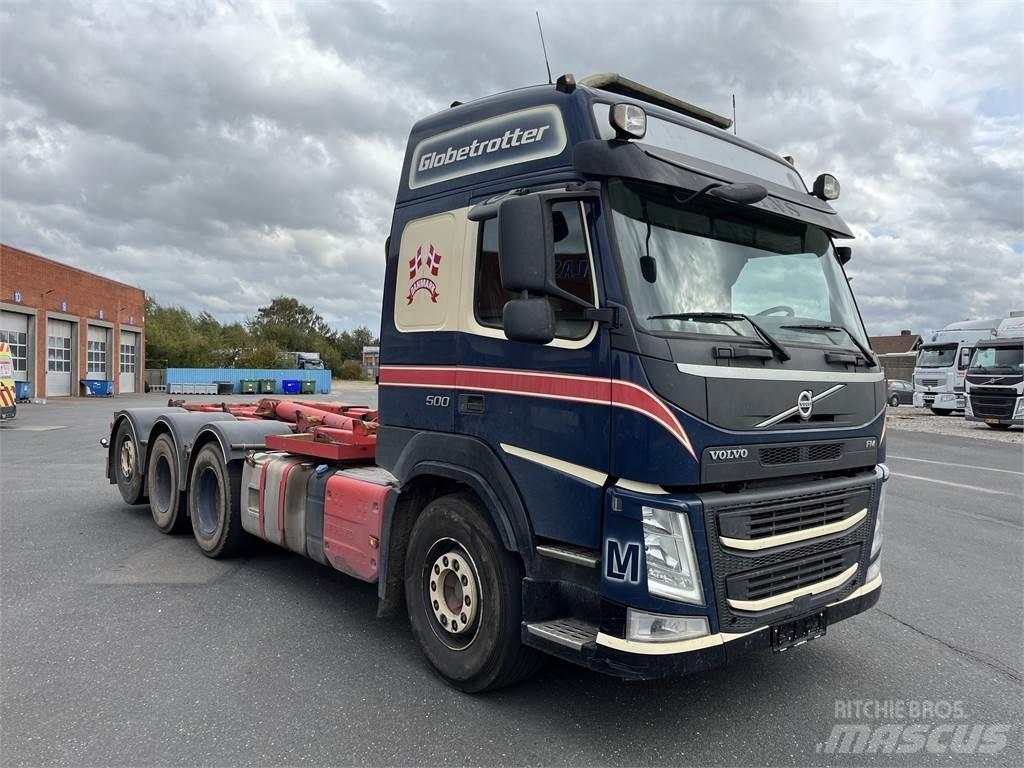Volvo FM Vrachtwagen met containersysteem