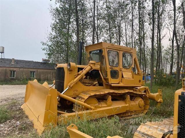 CAT D7G Rupsdozers