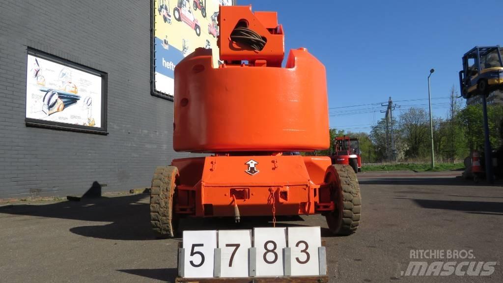 JLG E400AJPN Knikarmhoogwerkers