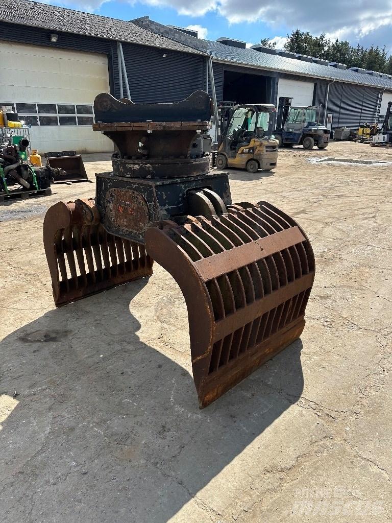 JST Sorteregrab Speciale Graafmachines