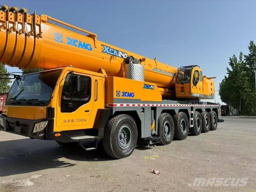 XCMG XCA240 Ruwterrein kranen