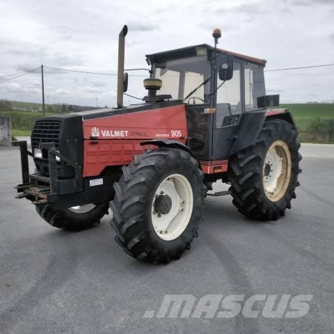 Valtra Valmet 905 Tractoren