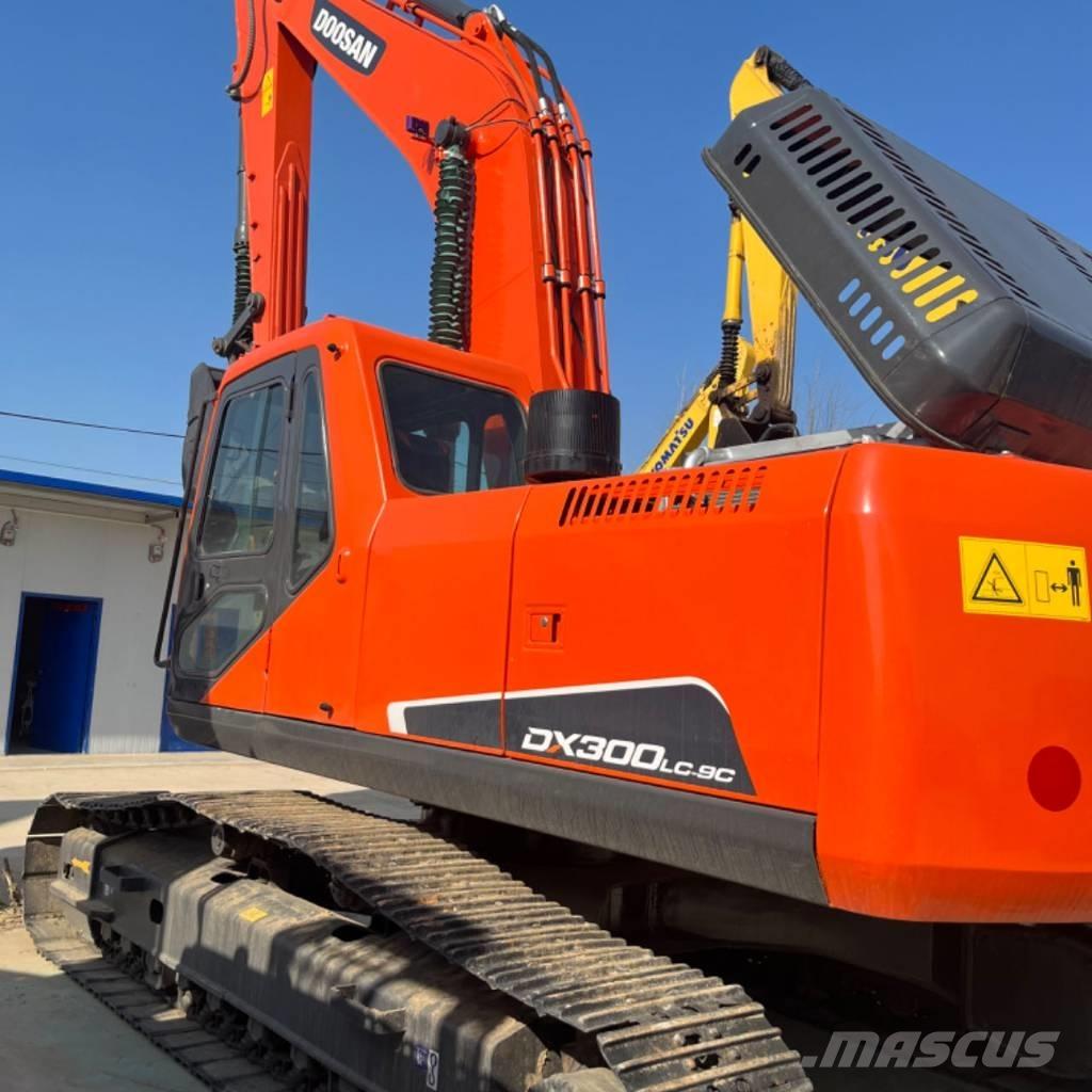 Doosan DX 300 Rupsgraafmachines
