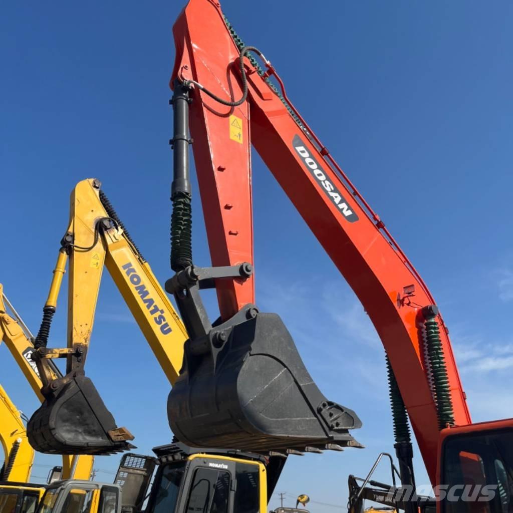 Doosan DX 300 Rupsgraafmachines