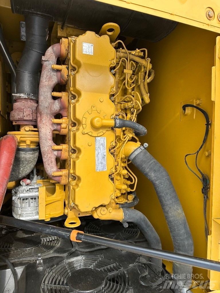 CAT CAT320 Midigraafmachines 7t - 12t