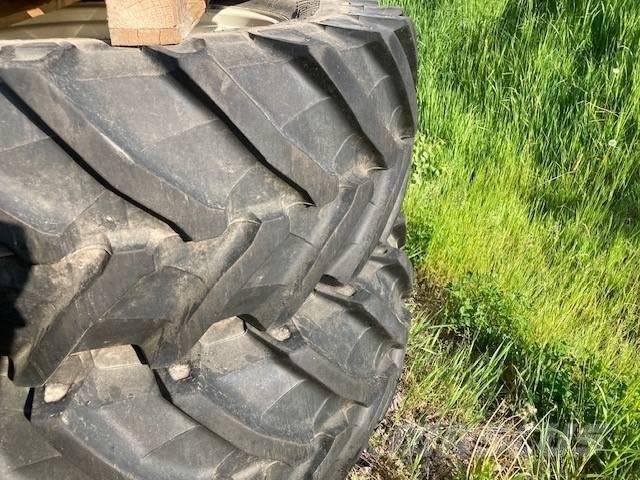 Trelleborg 540/65R34 Banden, wielen en velgen