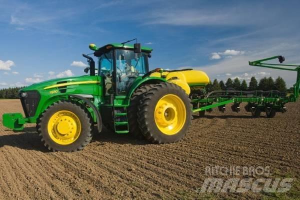 John Deere JD7930 Tractoren