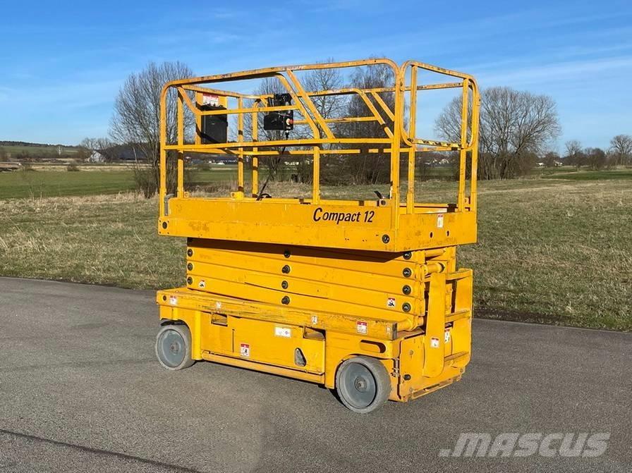 Haulotte Compact 12 Schaarhoogwerkers