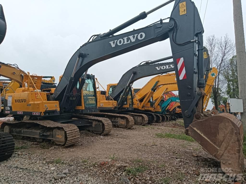 Volvo EC 210 Rupsgraafmachines