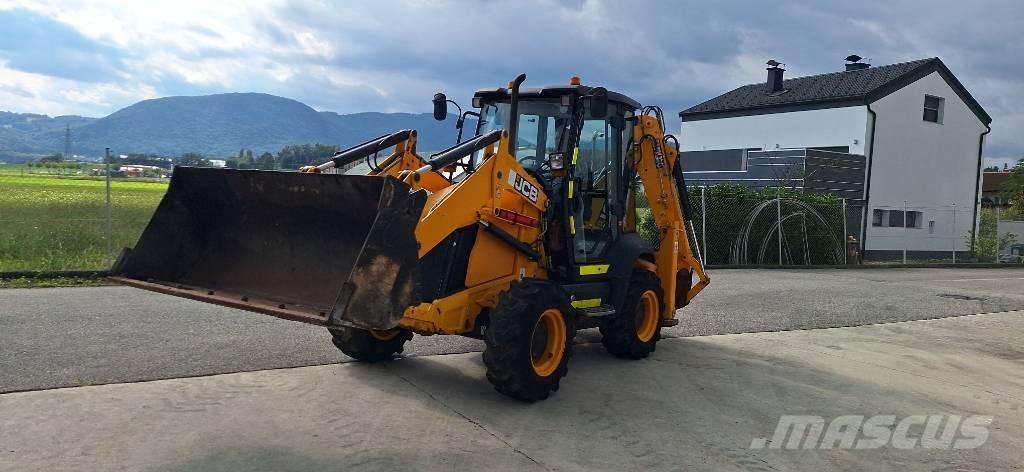 JCB 3CX COMPACT Graaf-laadcombinaties