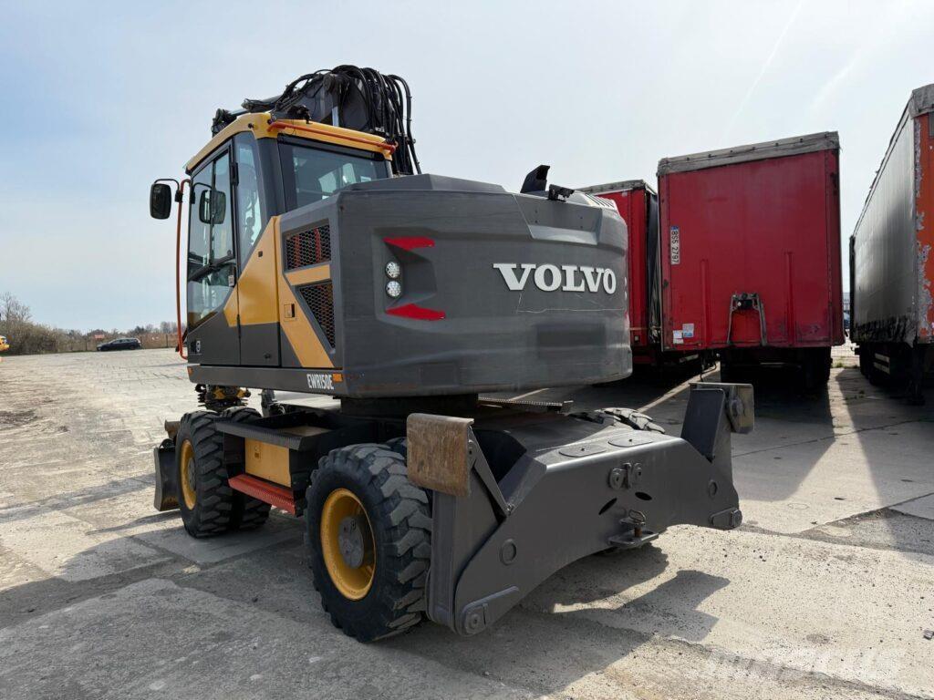 Volvo EWR150E Wielgraafmachines