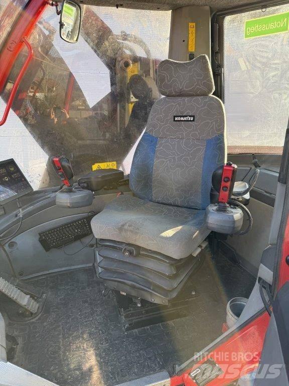 Komatsu 931 XC Harvesters