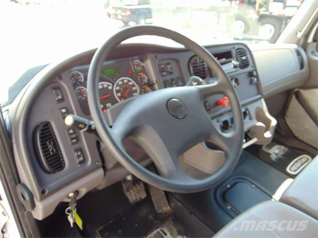 PM PL 74 Vlakke laadvloer met kraan