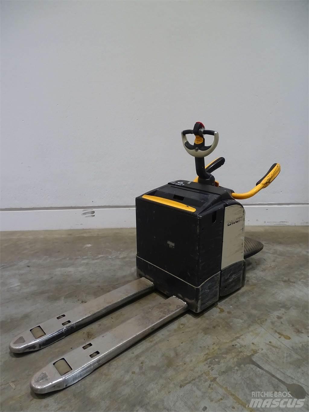Crown WT3040 Electro-pallettrucks