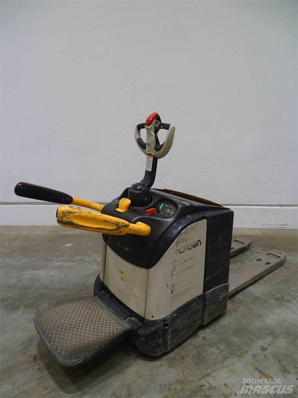 Crown WT3040 Electro-pallettrucks