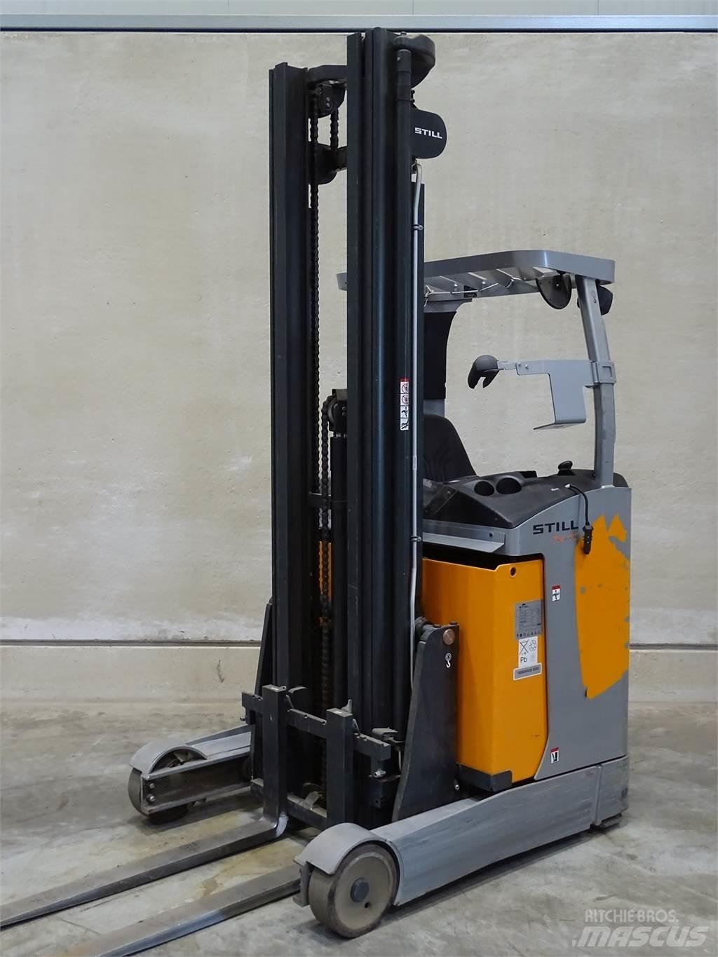 Still FM-X12 Reachtruck voor hoog niveau
