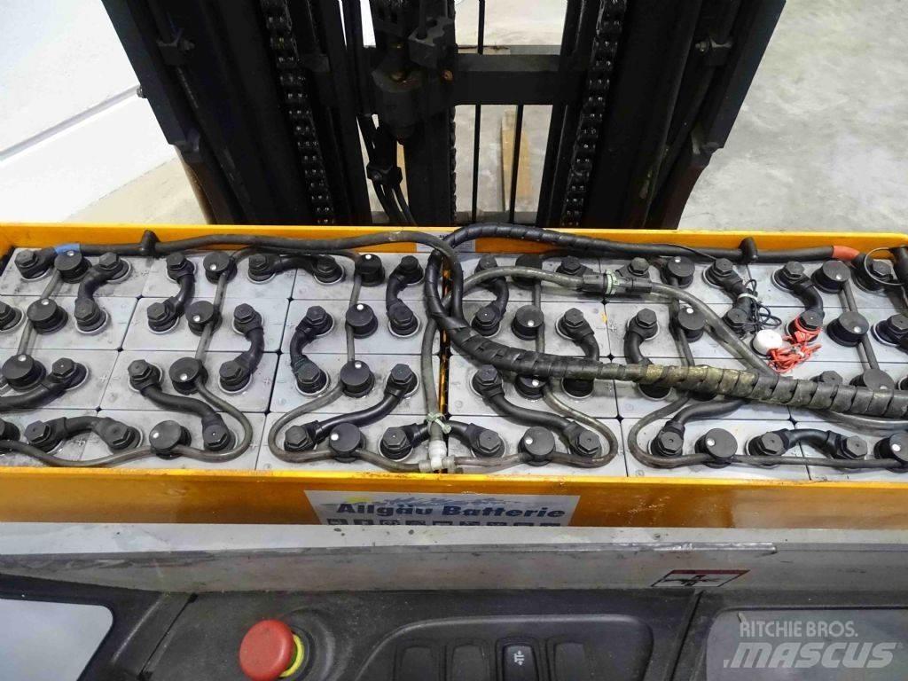 Still FM-X14 Reachtruck voor hoog niveau