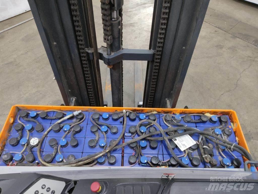 Still FM-X14 Reachtruck voor hoog niveau
