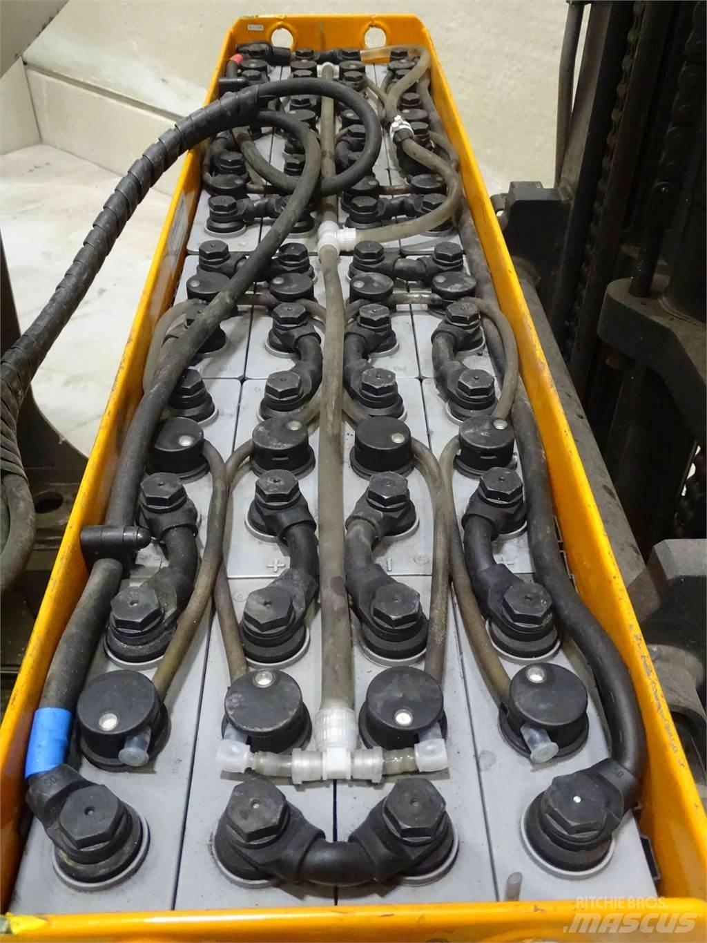 Still FM-X14 Reachtruck voor hoog niveau