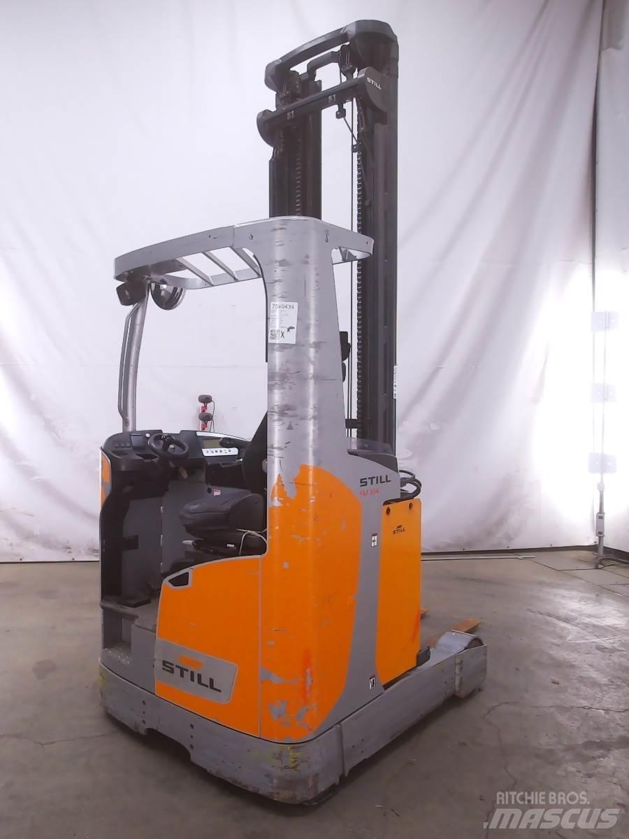 Still FM-X14 Reachtruck voor hoog niveau