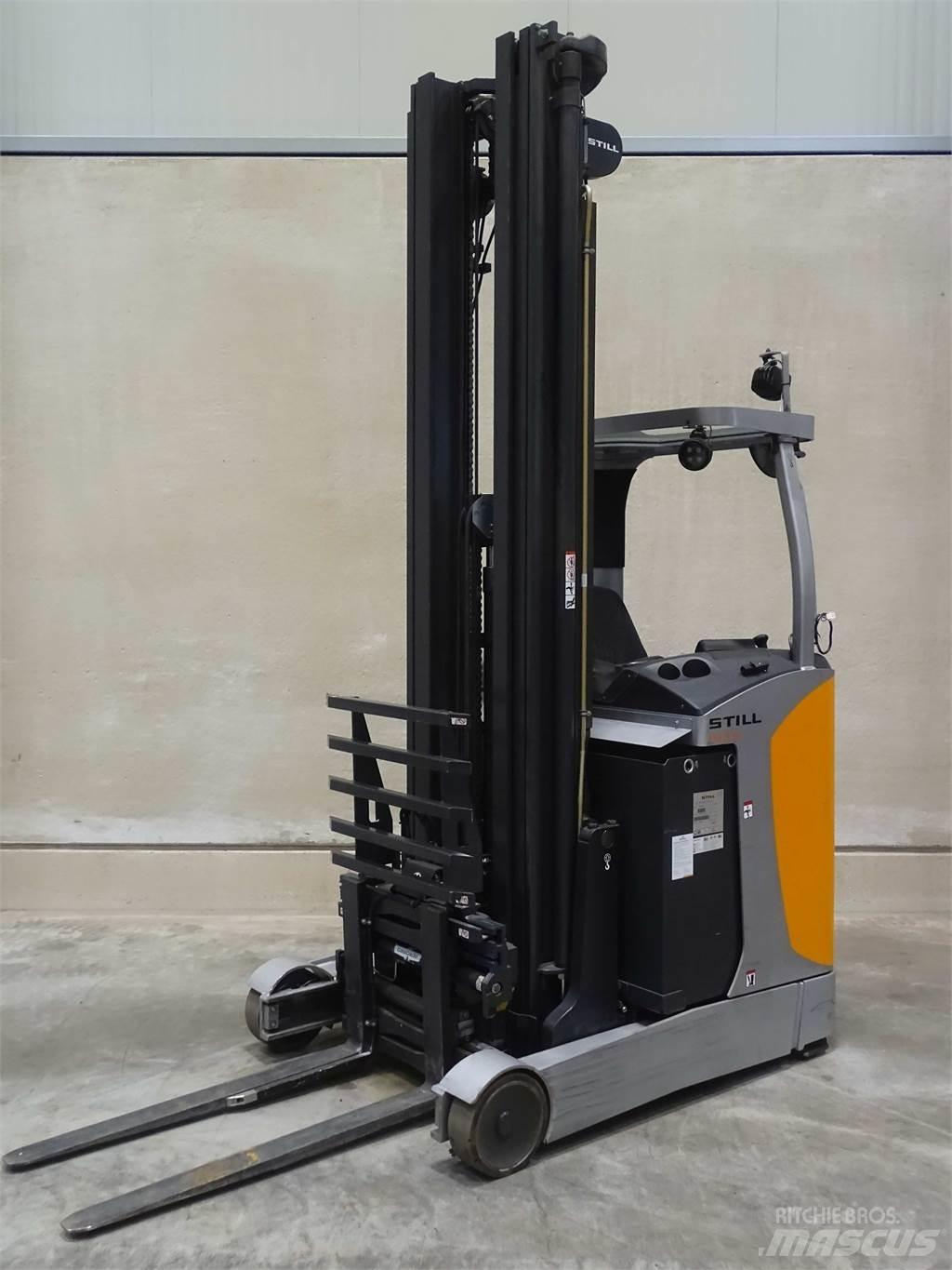 Still FM-X14 Reachtruck voor hoog niveau