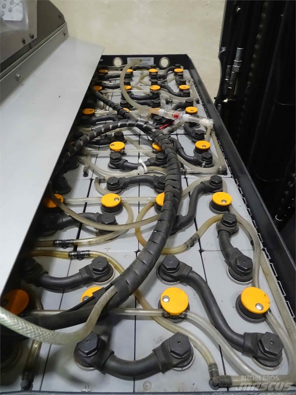 Still FM-X14 Reachtruck voor hoog niveau