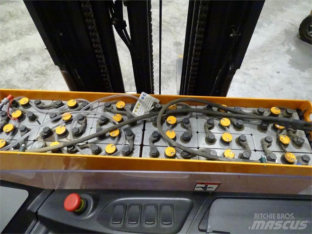 Still FM-X14 Reachtruck voor hoog niveau