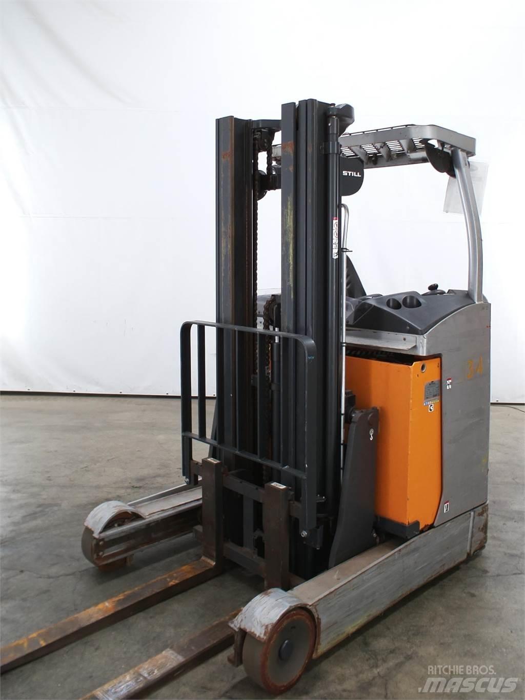 Still FM-X17 Reachtruck voor hoog niveau
