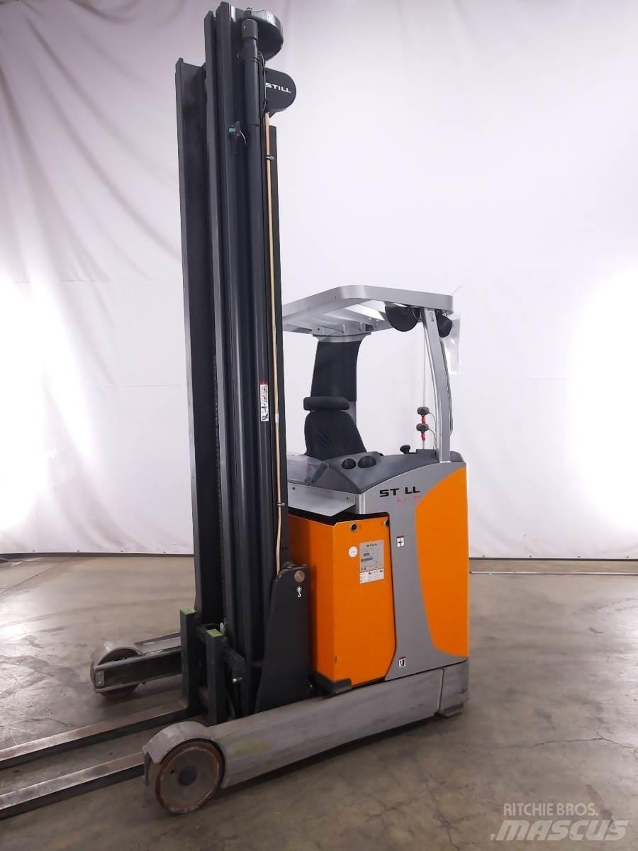 Still FM-X17 Reachtruck voor hoog niveau