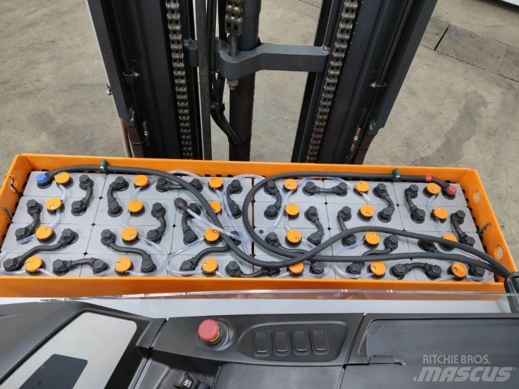 Still FM-X17 Reachtruck voor hoog niveau