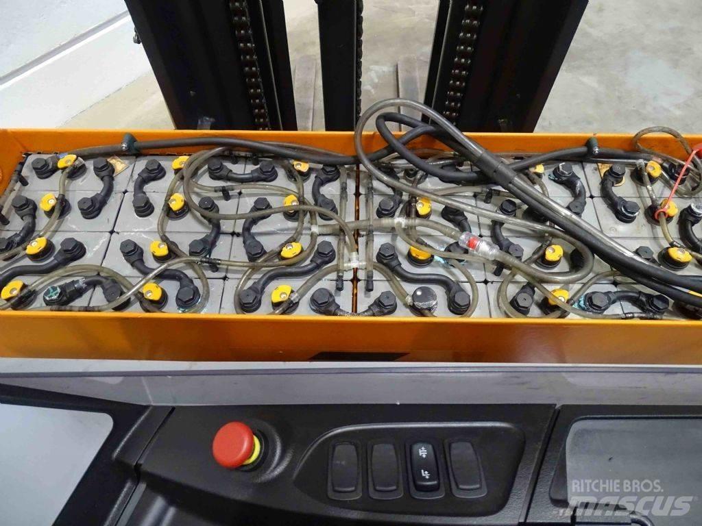 Still FM-X17 Reachtruck voor hoog niveau