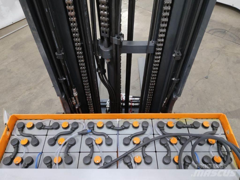 Still FM-X17 Reachtruck voor hoog niveau