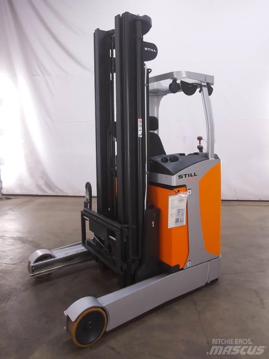 Still FM-X17 Reachtruck voor hoog niveau