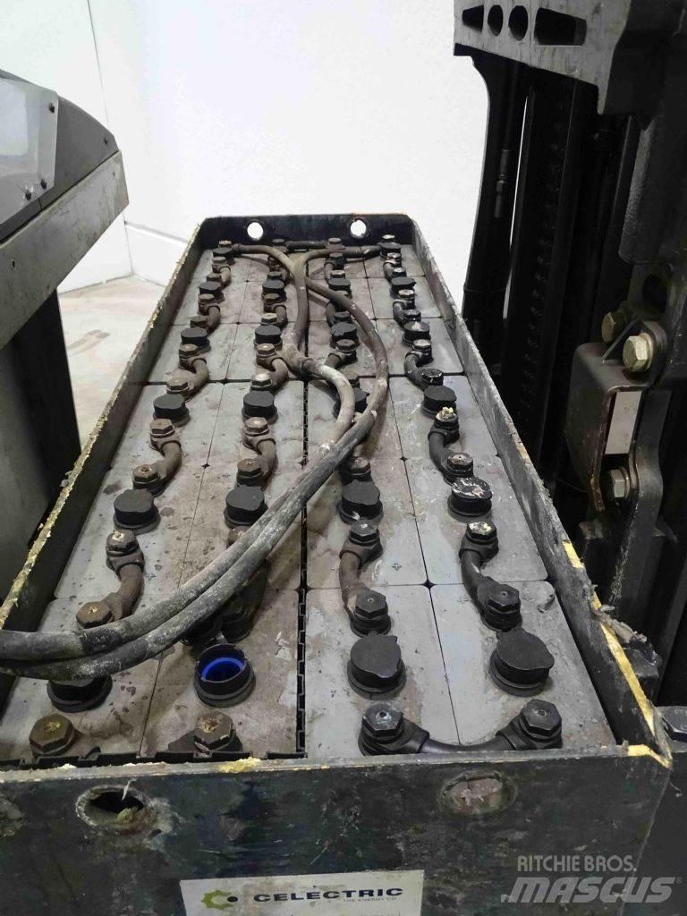 Still FM-X17 Reachtruck voor hoog niveau