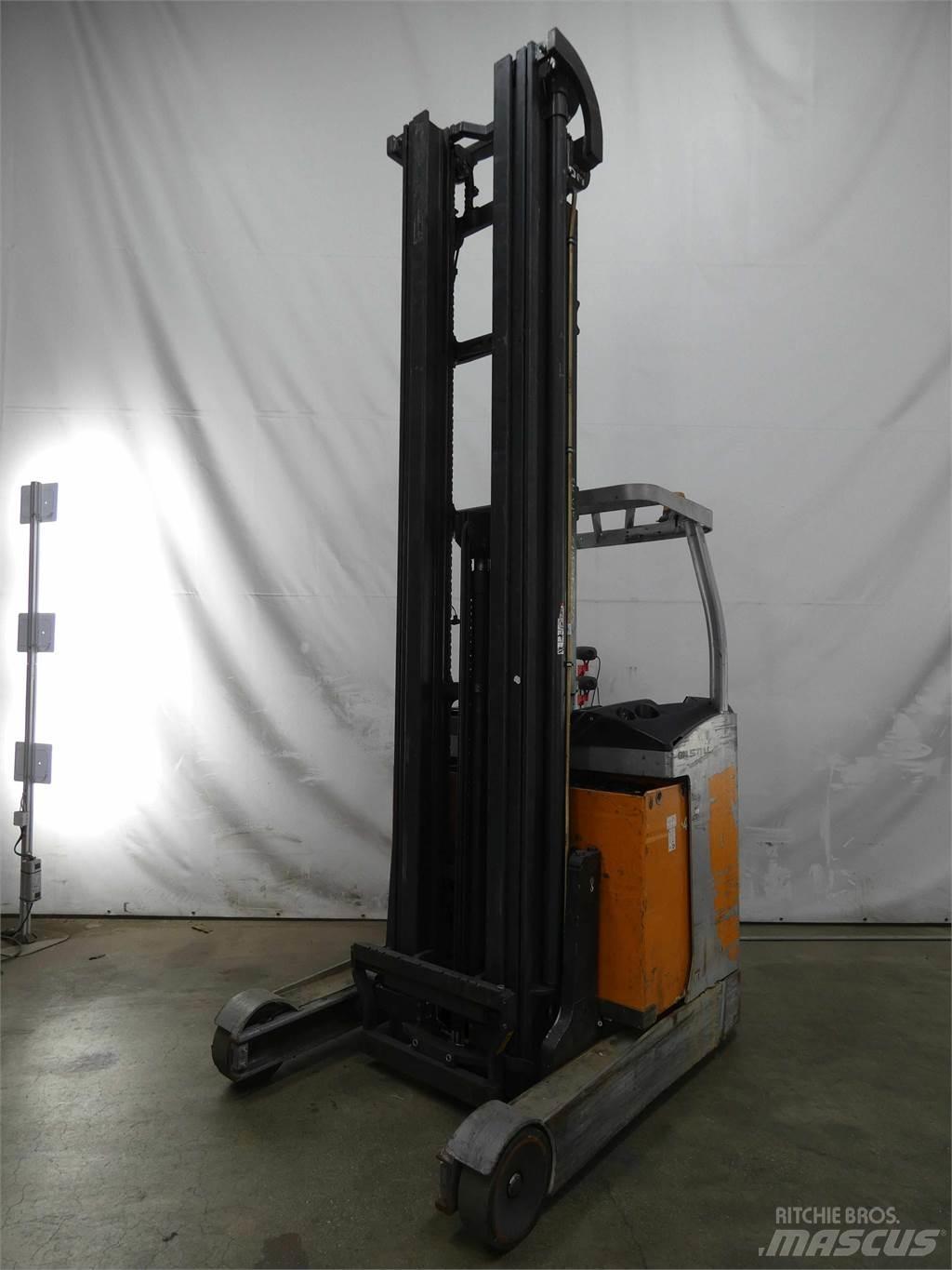 Still FM-X17 Reachtruck voor hoog niveau