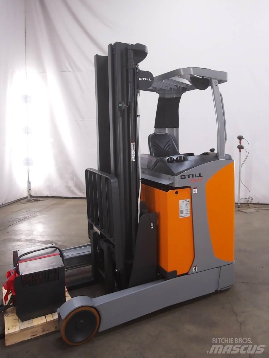 Still FM-X17 Reachtruck voor hoog niveau